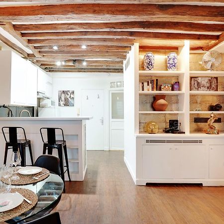 Marais - Vosges Luxury Flat Paris Exterior foto